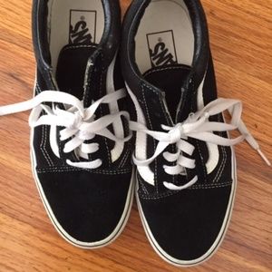 Vans Low Cut Classic Skate Shoe